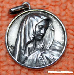 medalla virgen maria